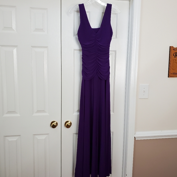Purple Ruched Maxi Dress - Picture 5 of 10